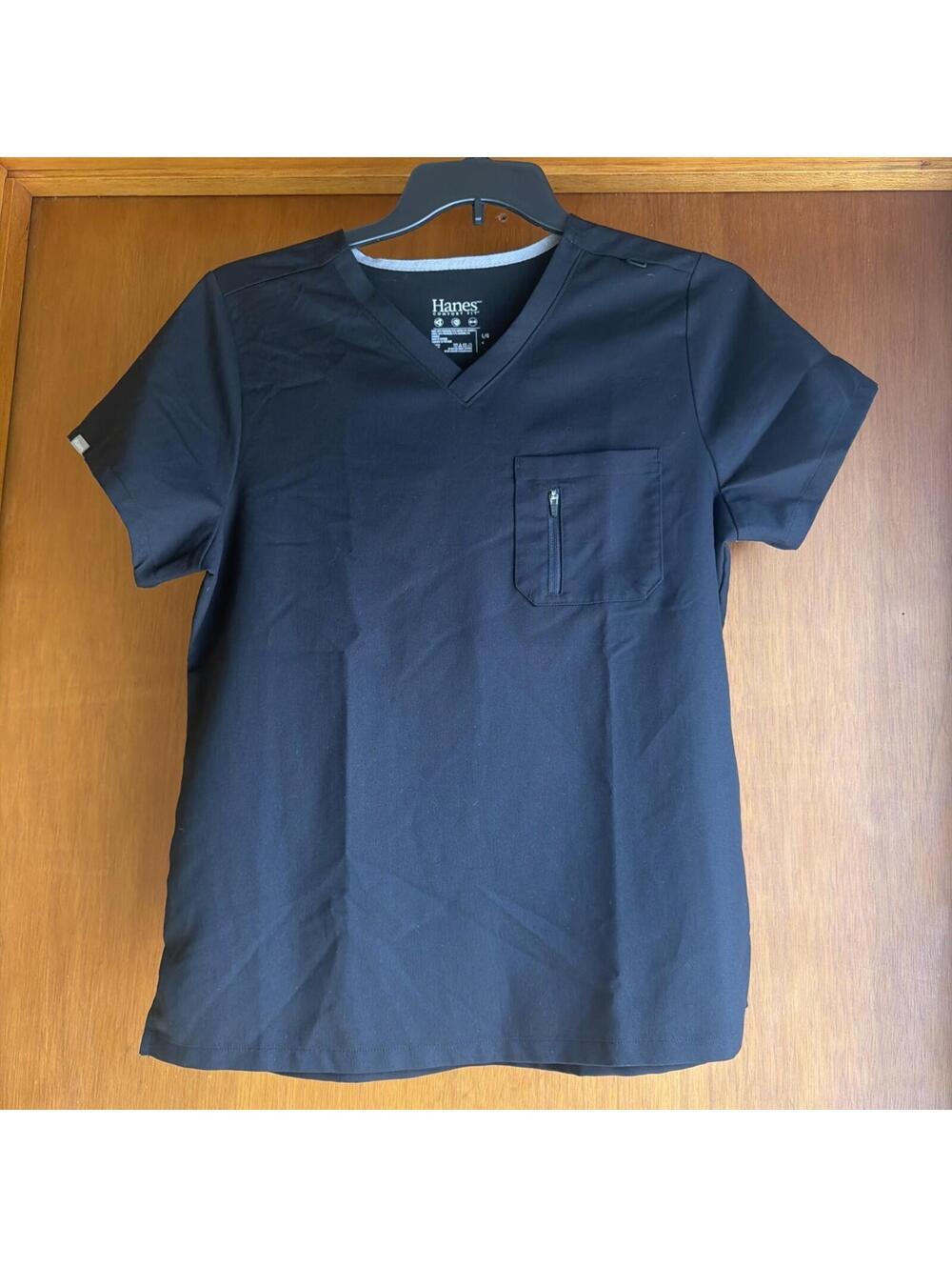 Hanes Men's black V-neck scrub top zippered chest pocket Size Large